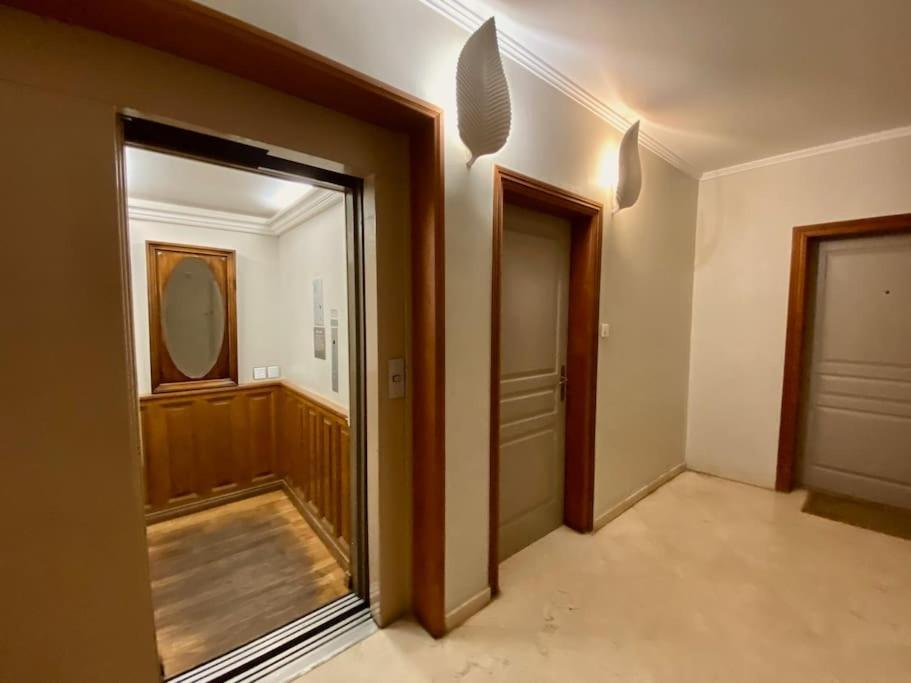 "Georgio" Grand Appartement Traversant Avec Vue Canal Et Parking Sète Exteriör bild